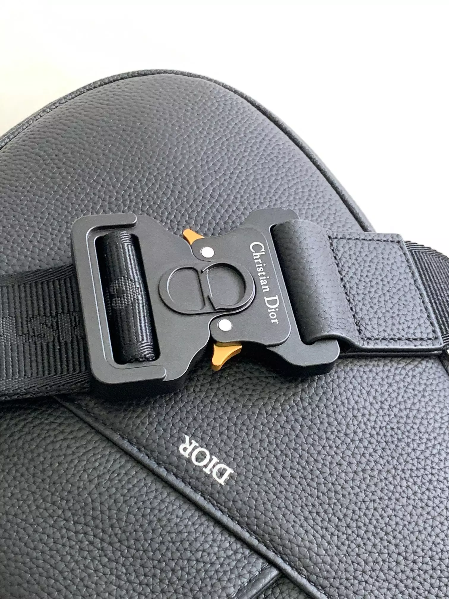 Saddle Bag Black Grained Calfskin - DB187