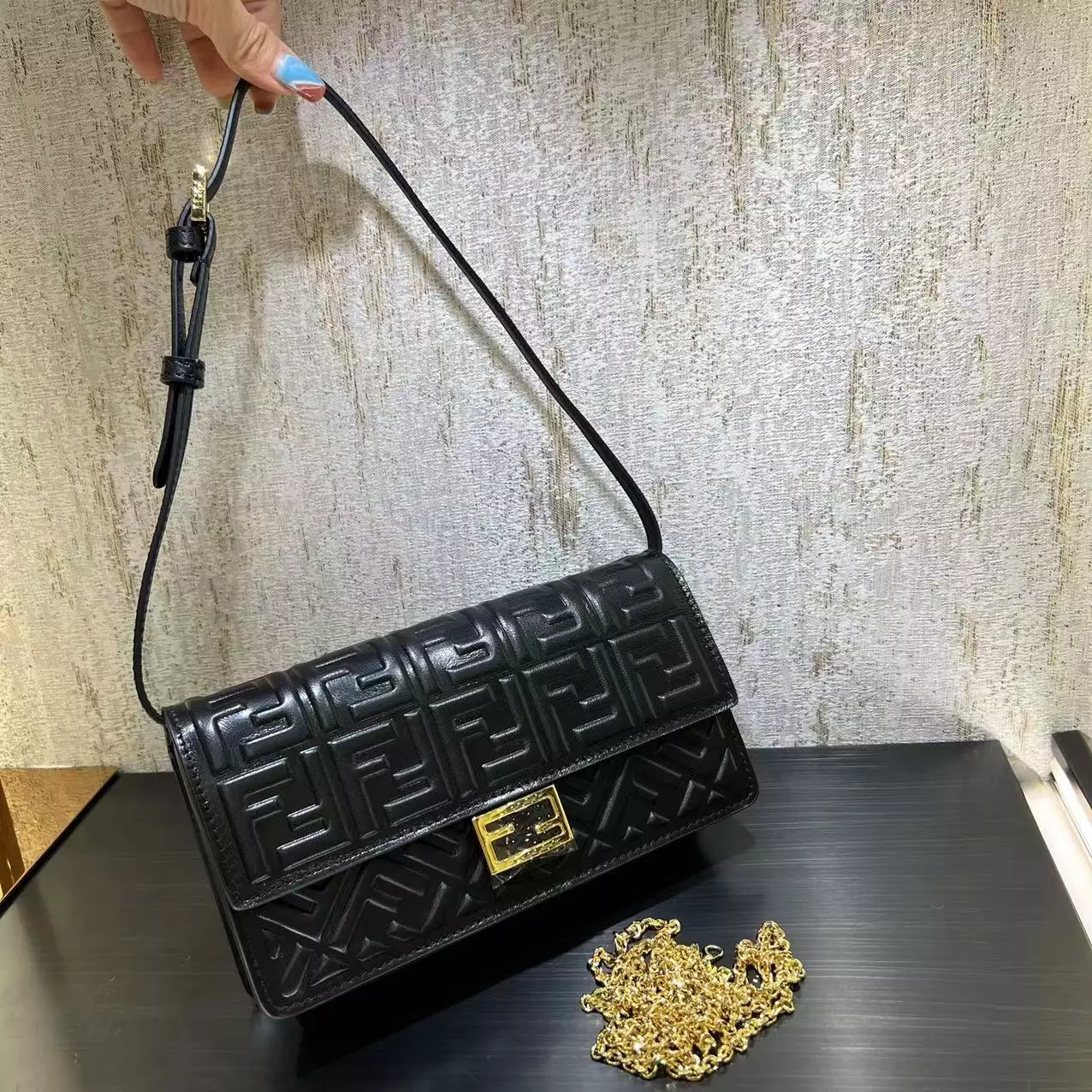 Wallet On Chain Baguette Black Nappa Leather