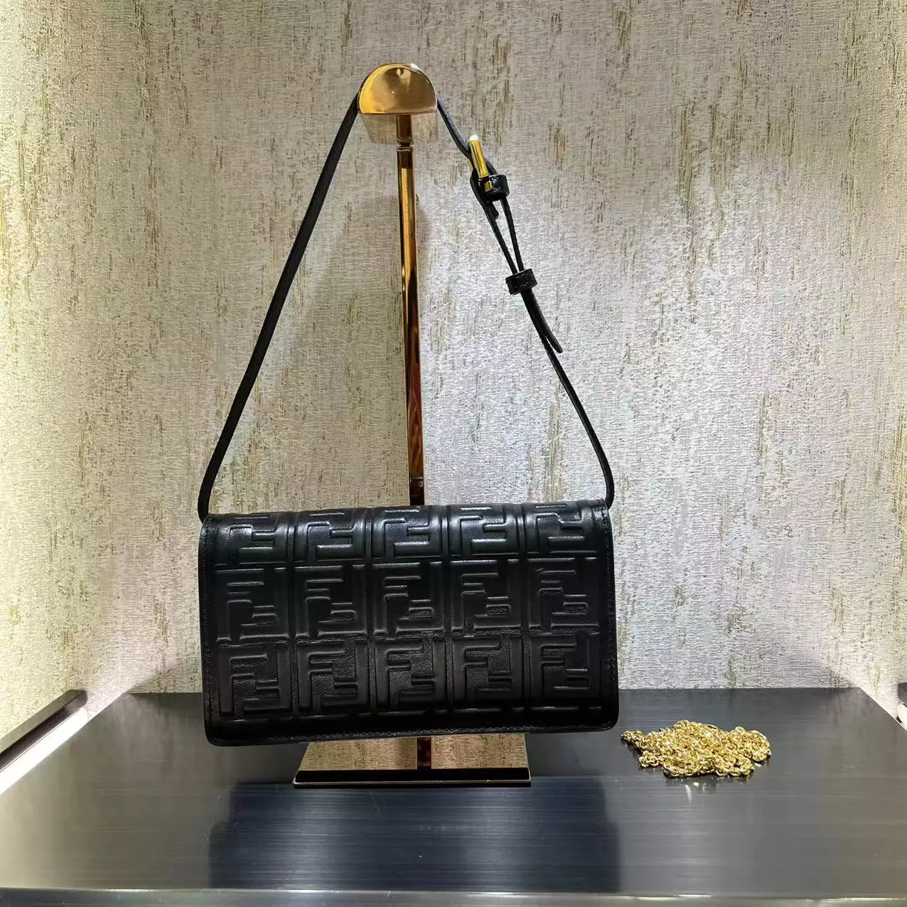 Wallet On Chain Baguette Black Nappa Leather