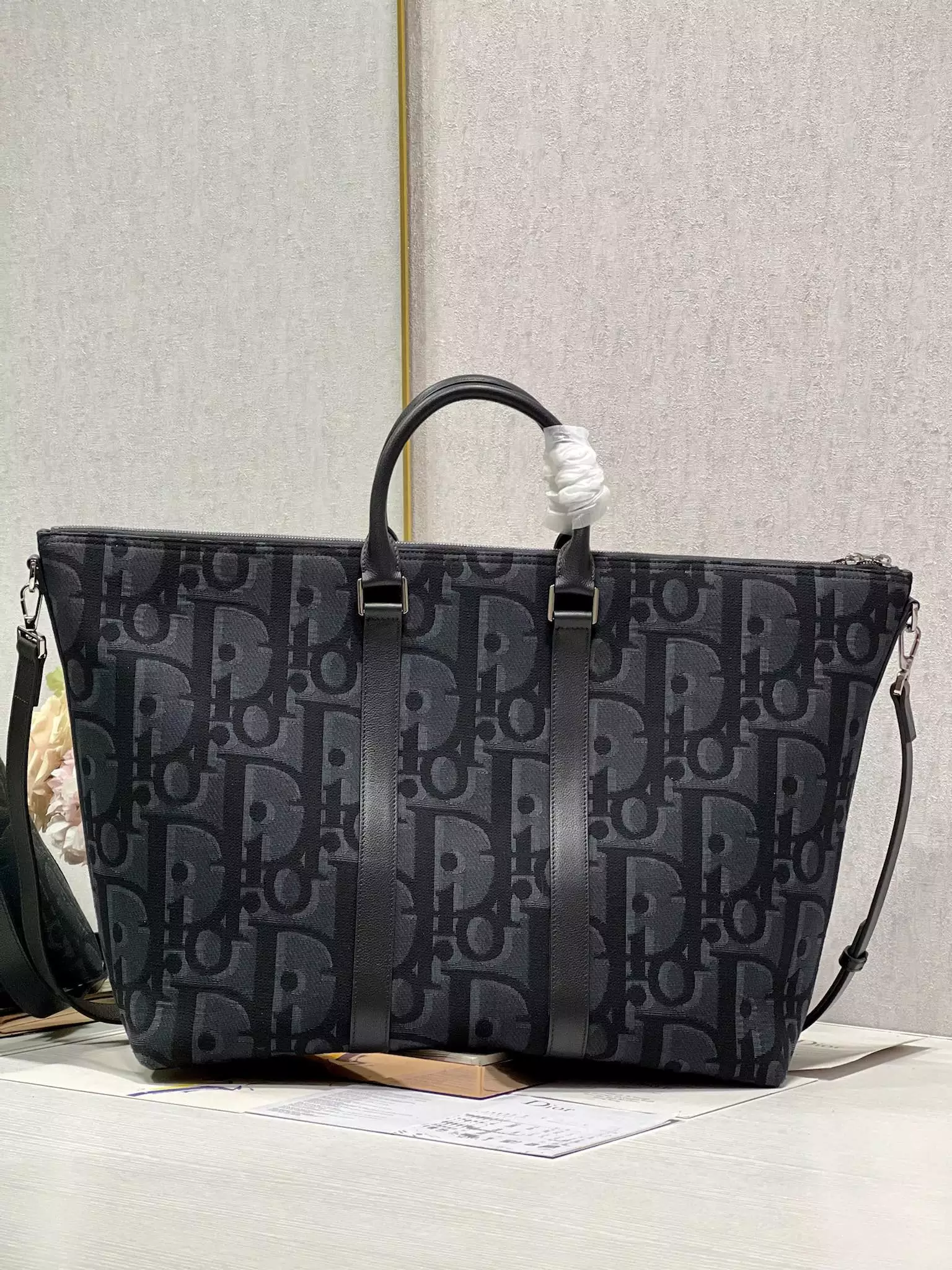 Weekender 25 Black Maxi Dior Oblique Jacquard