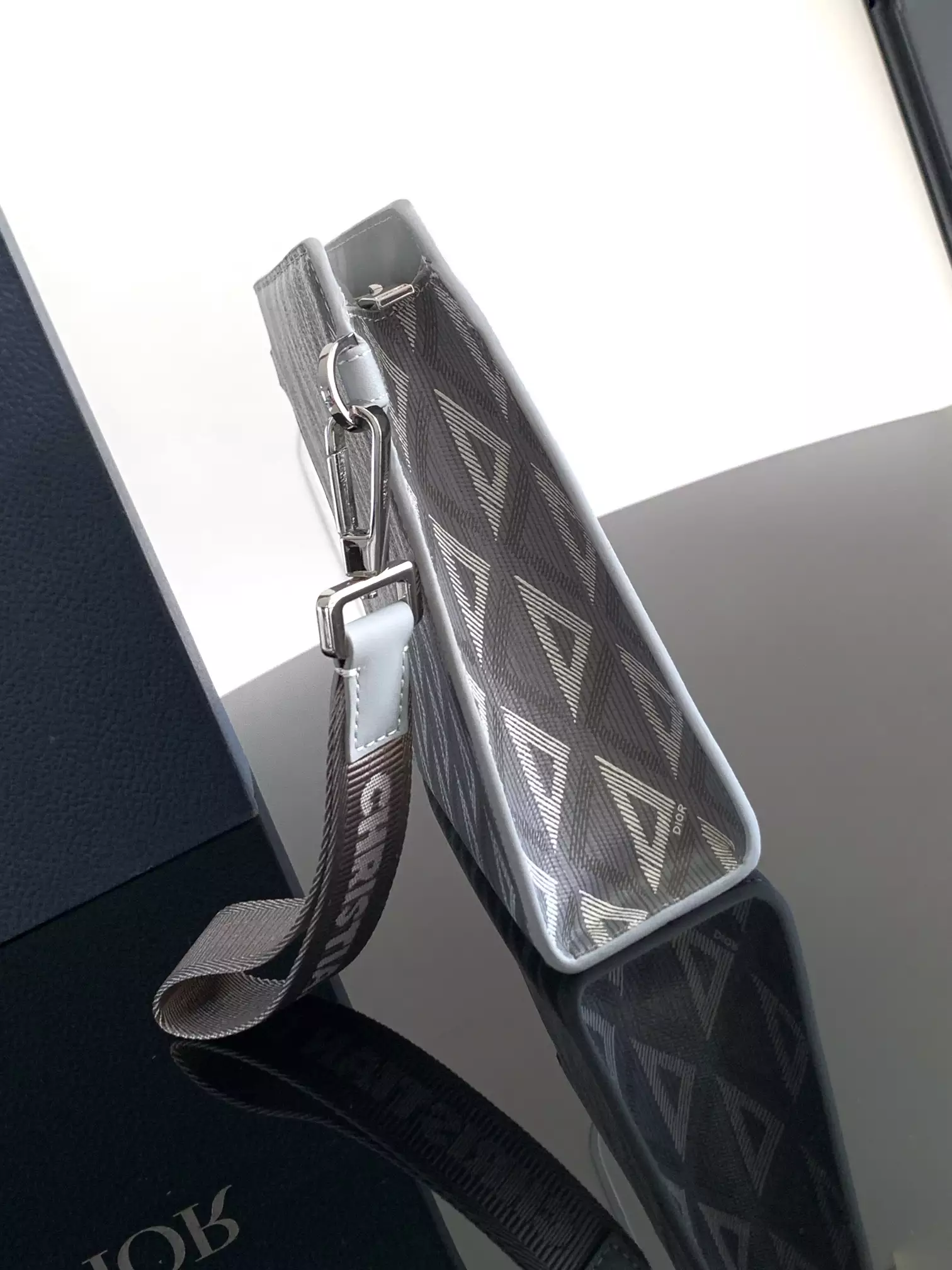 a5 triangle pouch dior gray cd Di*m*nd canvas