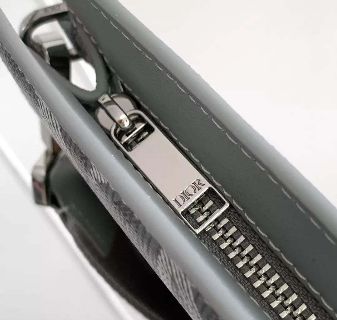 a5 triangle pouch dior gray cd Di*m*nd canvas