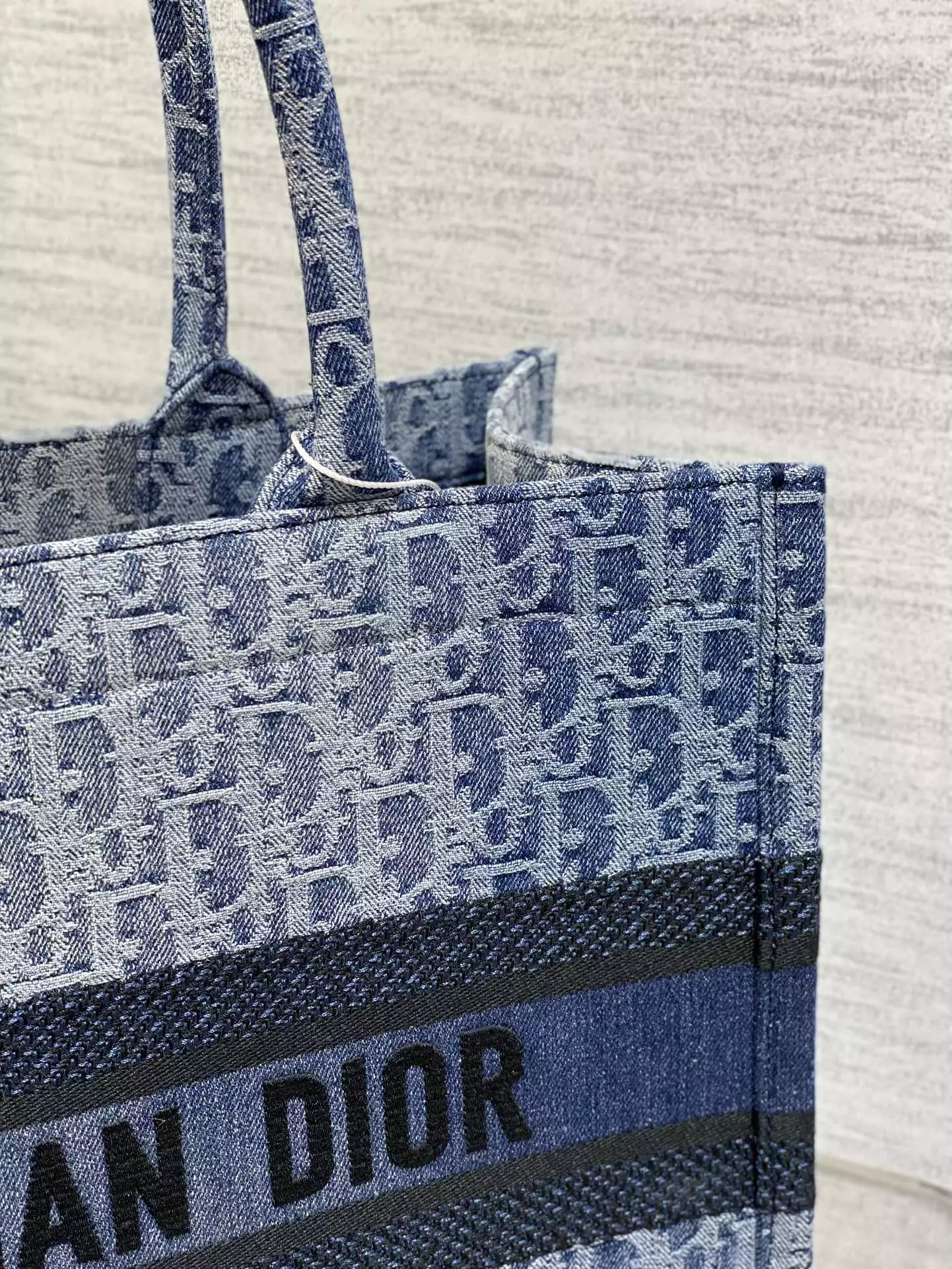 Medium Dior Book Tote Blue Denim Dior Oblique Jacquard