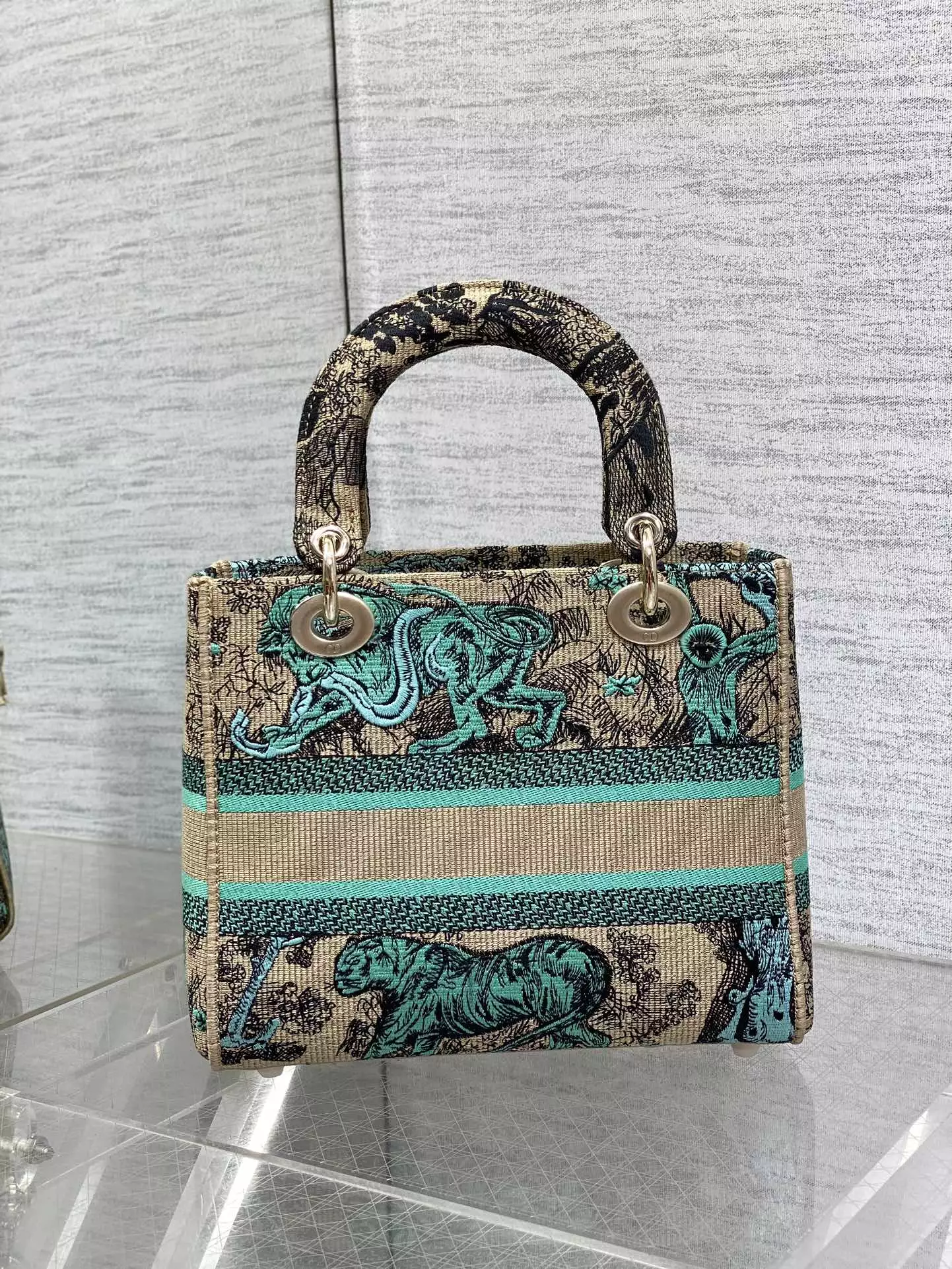 Medium Dioriviera Lady D-Lite Bag Raffia with Aquamarina Toile de Jouy Sauvage Embroidery