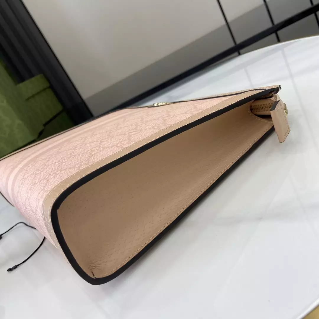 Ophidia GG Pouch in Dusty Pink GG Supreme