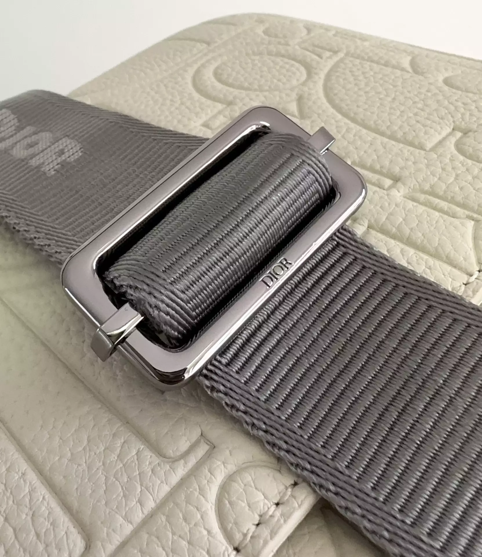 Rider 2.0 Zipped Messenger Bag Beige Dior Gravity Leather and Beige Grained Calfskin