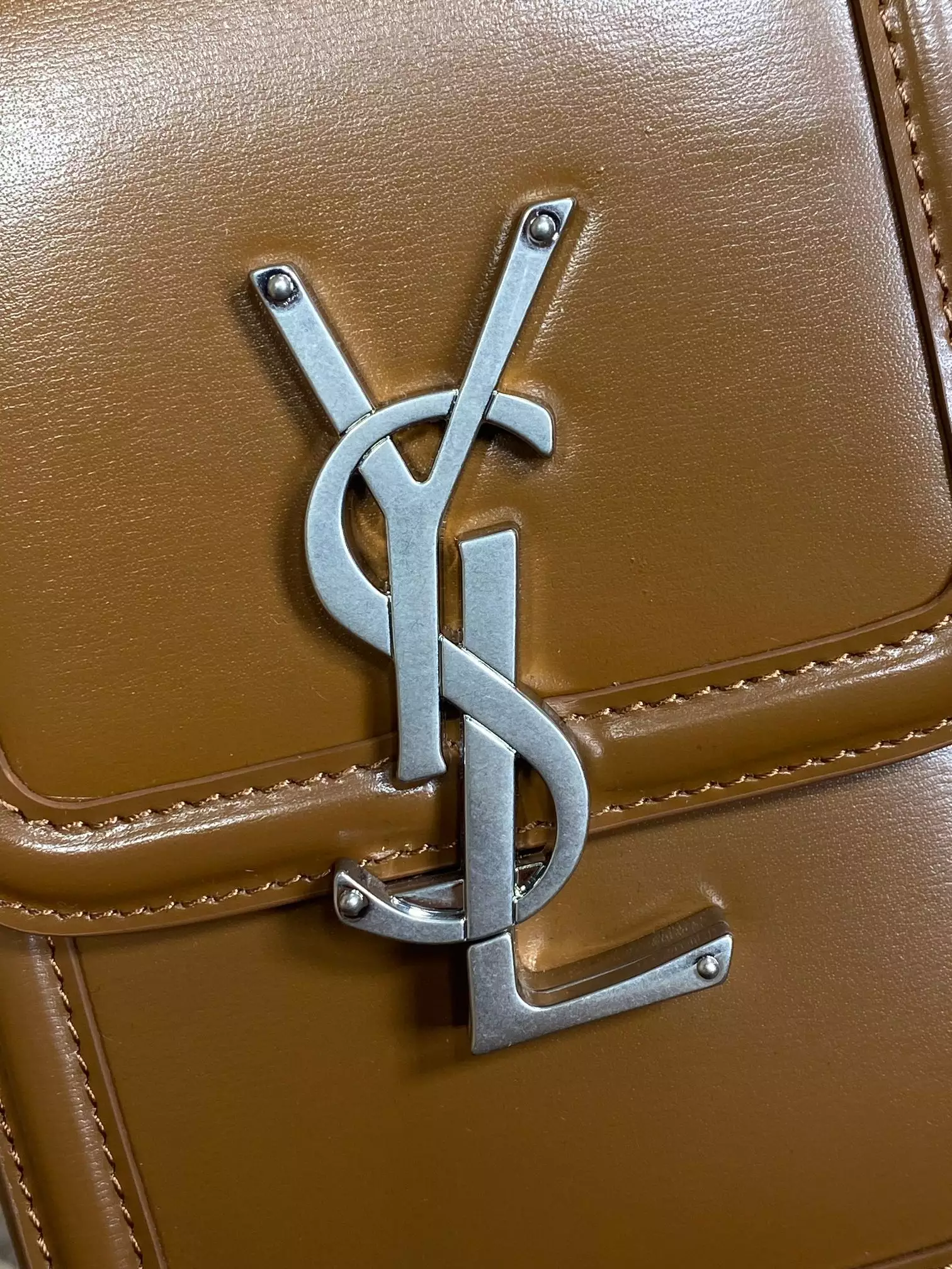 Solferino Mini in Fox Smooth Leather - YB067