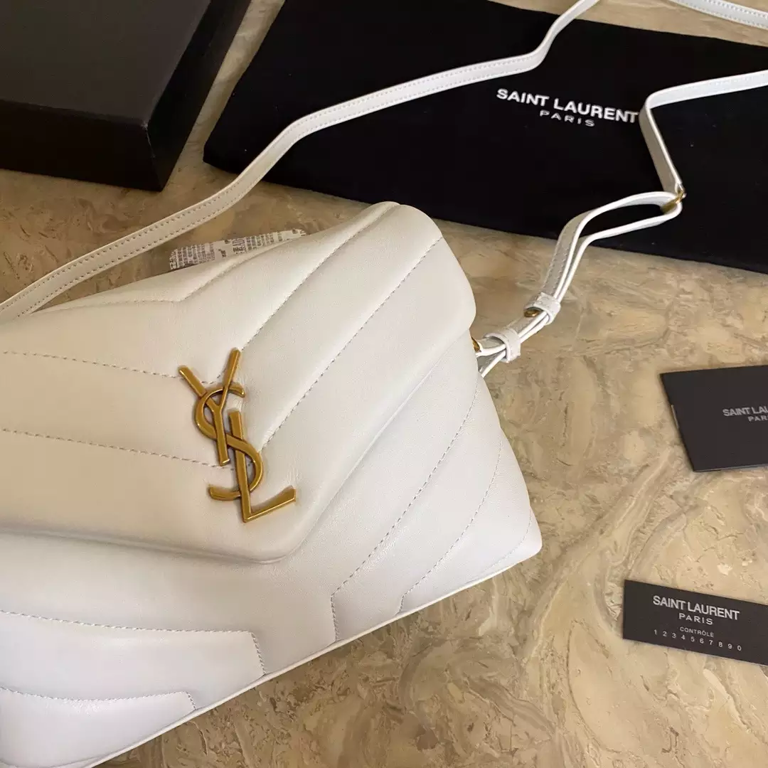 Toy Loulou in Blanc Vintage Quilted Leather - YB079