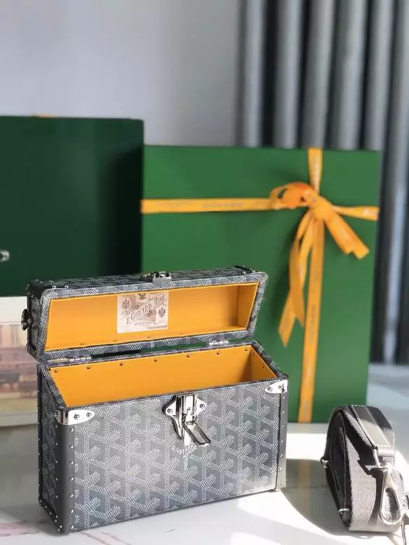 Goyard Cassette Trunk Bag - GYB071