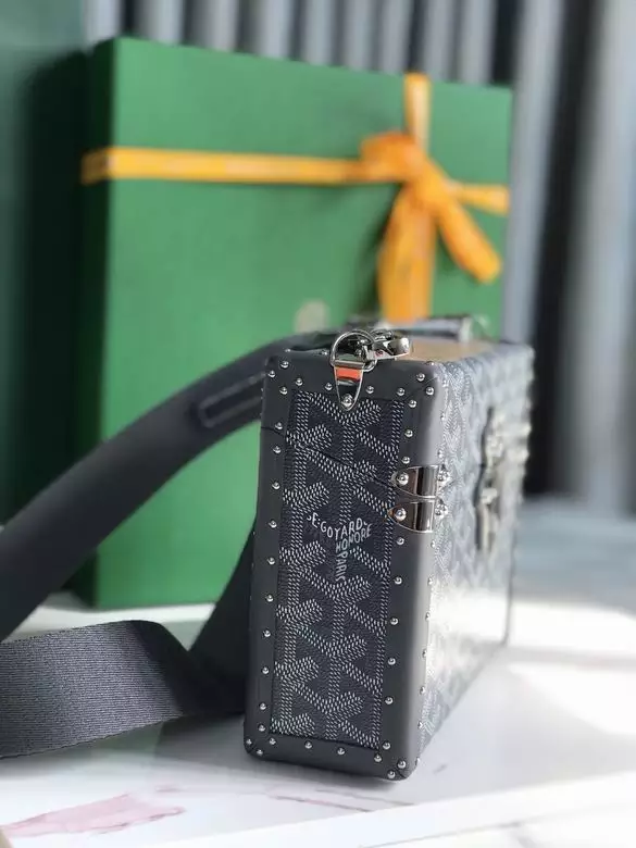 Goyard Cassette Trunk Bag - GYB071