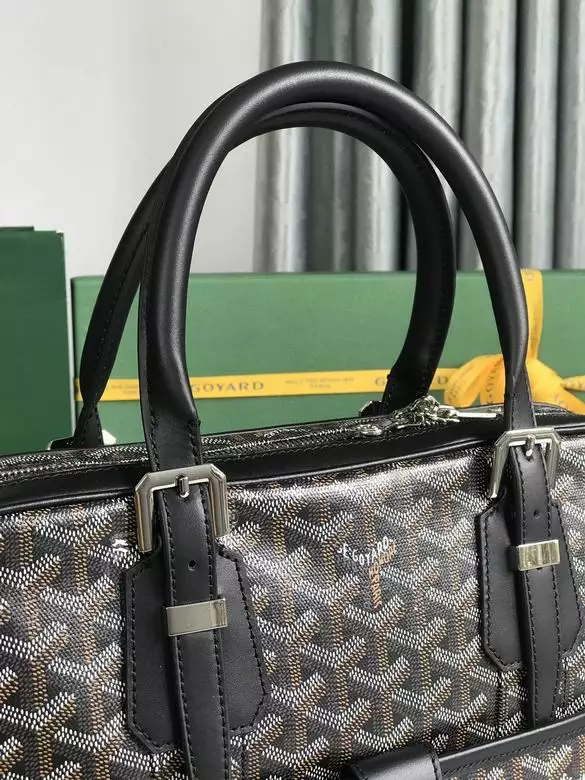 Goyard Ambassade MM Document Case - GYB270