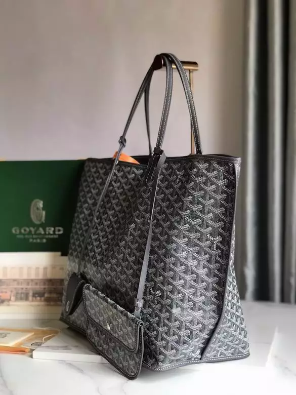Goyard Anjou GM Bag - GYB174