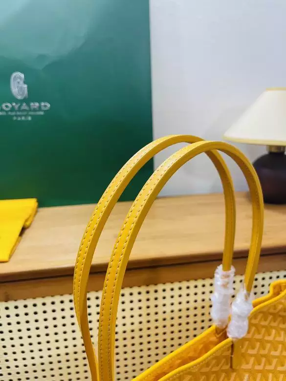 Goyard Artois MM Bag - GYB185