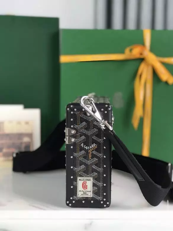 Goyard Cassette Trunk Bag - GYB068