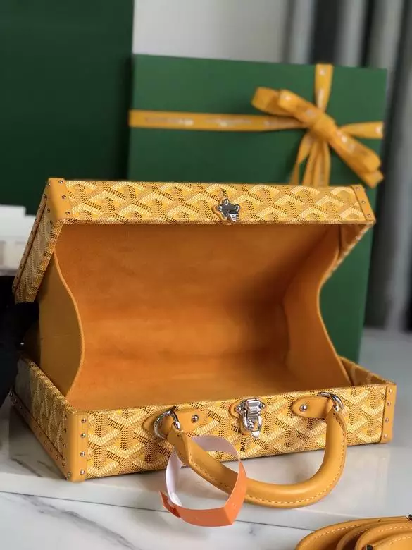 Goyard Grand Hôtel Trunk Bag - GYB277