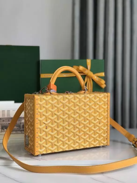 Goyard Grand Hôtel Trunk Bag - GYB277