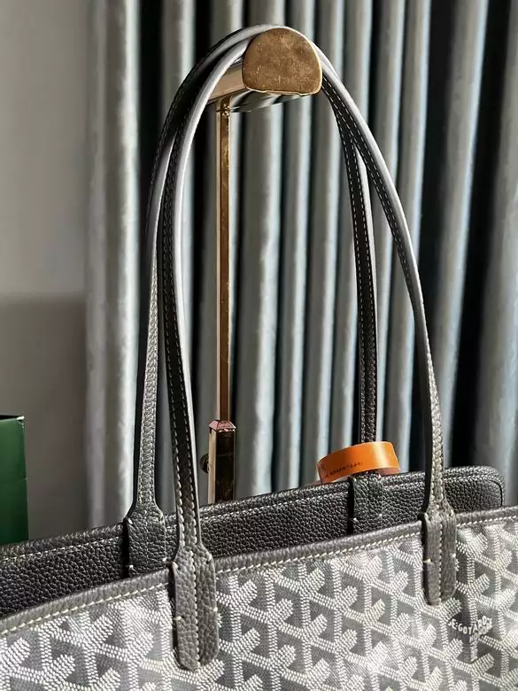 Goyard Hardy PM Bag - GYB132