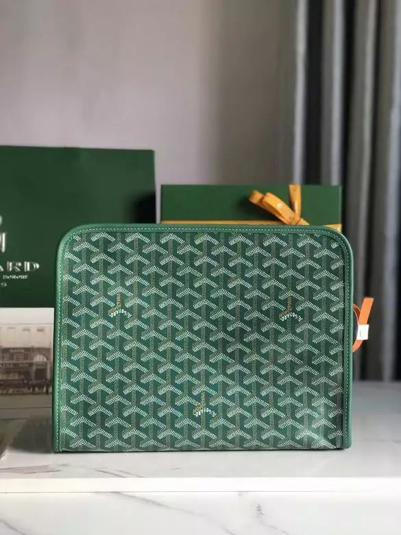 Goyard Jouvence GM Toiletry Bag - GYB255