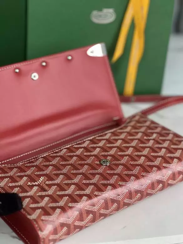 Goyard Monte-Carlo PM Clutch - GYB154