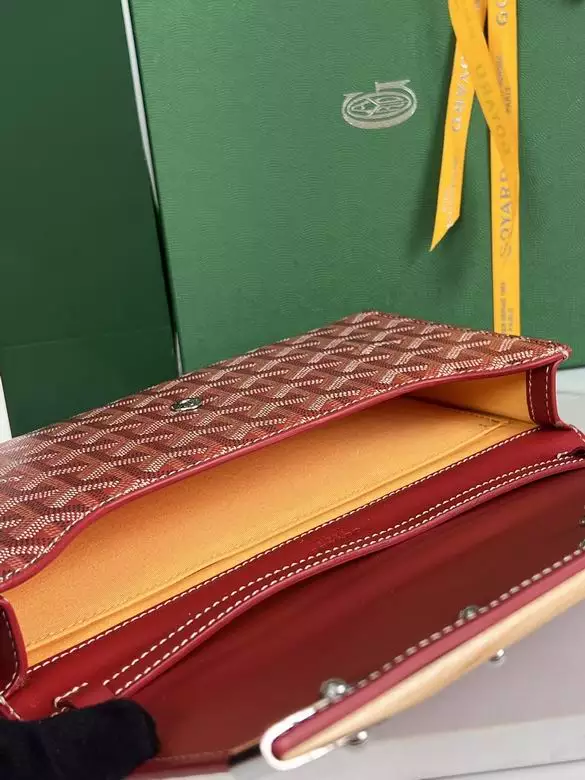 Goyard Monte-Carlo PM Clutch - GYB154