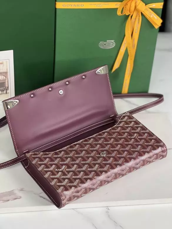 Goyard Monte-Carlo PM Clutch - GYB156
