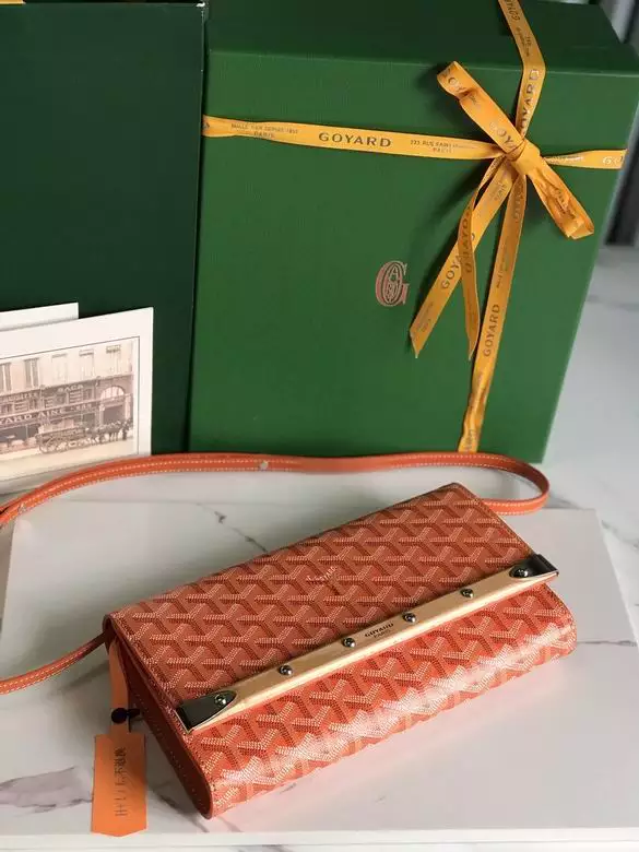 Goyard Monte-Carlo PM Clutch - GYB158