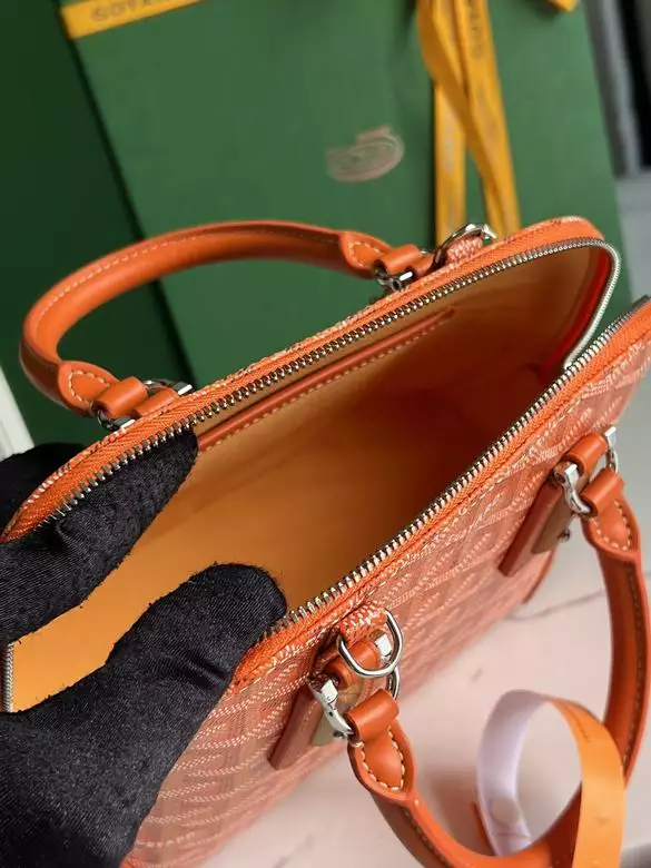 Goyard Vendôme Mini Bag - GYB109