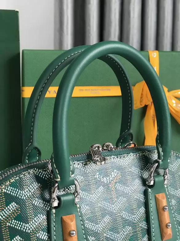 Goyard Vendôme Mini Bag - GYB110