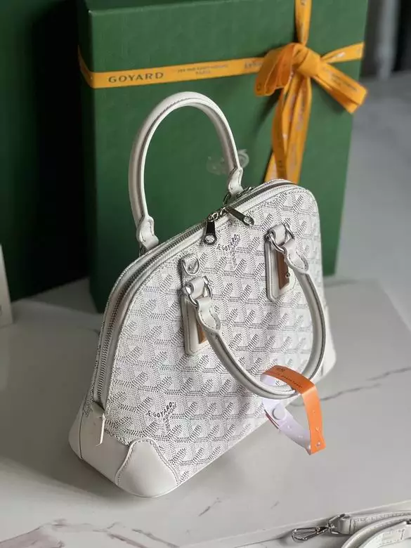 Goyard Vendôme Mini Bag - GYB112